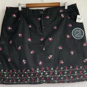 Karen Scott NEW skort